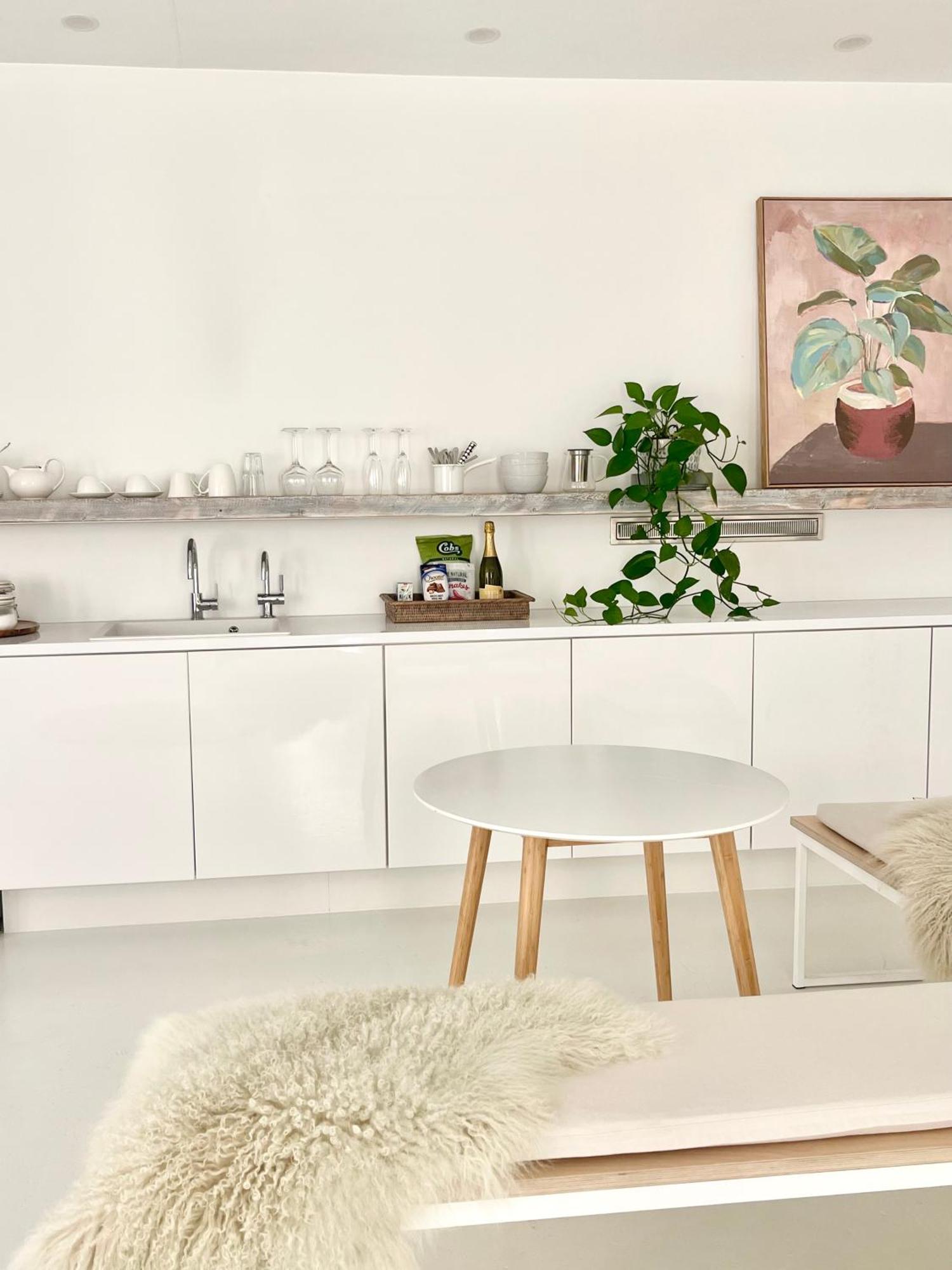 The Birch Apartment - Boutique Accomodation - Central To Wineries And Beaches Leopold Eksteriør billede